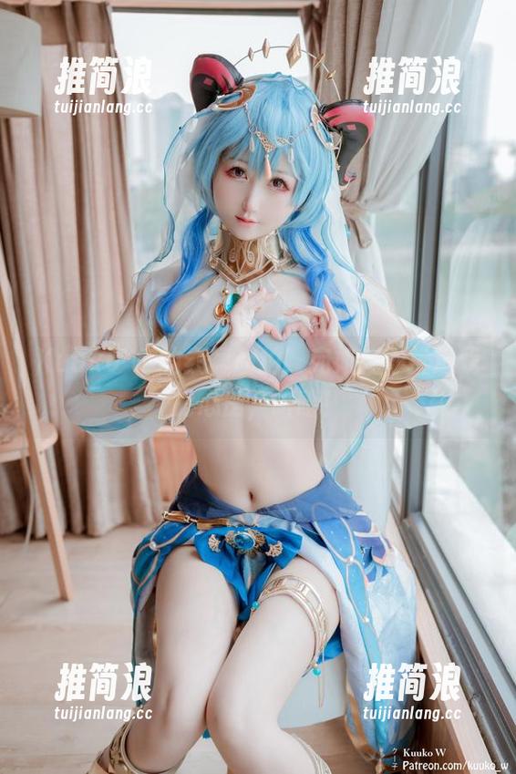 Kuuko W的红裙私拍，宛如轻纱拂过我的心房，哈哈！